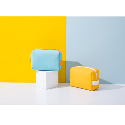 Unità di elaborazione opaca che appende grande capacità della borsa di trucco della borsa multifunzionale cosmetica di stoccaggio
