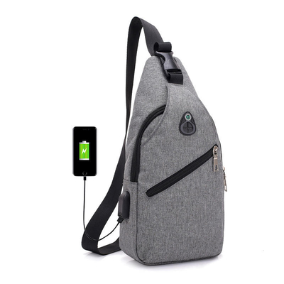 Borsa inter- multiuso dell'imbracatura del corpo con il tessuto di carico di Oxford del porto del Usb impermeabile