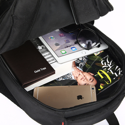 L'OEM dello zaino 50cm del computer portatile di affari del panno di Oxford ha riempito lo zaino del computer