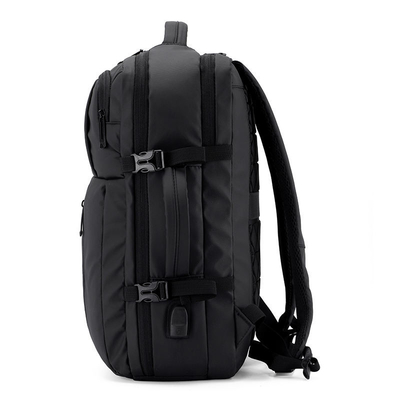 Lo zaino del computer portatile degli uomini del ODM dell'OEM insacca 31cm Logo Backpack Durable Travel su ordinazione