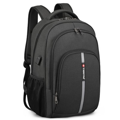 Zaino durevole a 15,6 pollici del computer portatile di viaggio del Usb antiurto